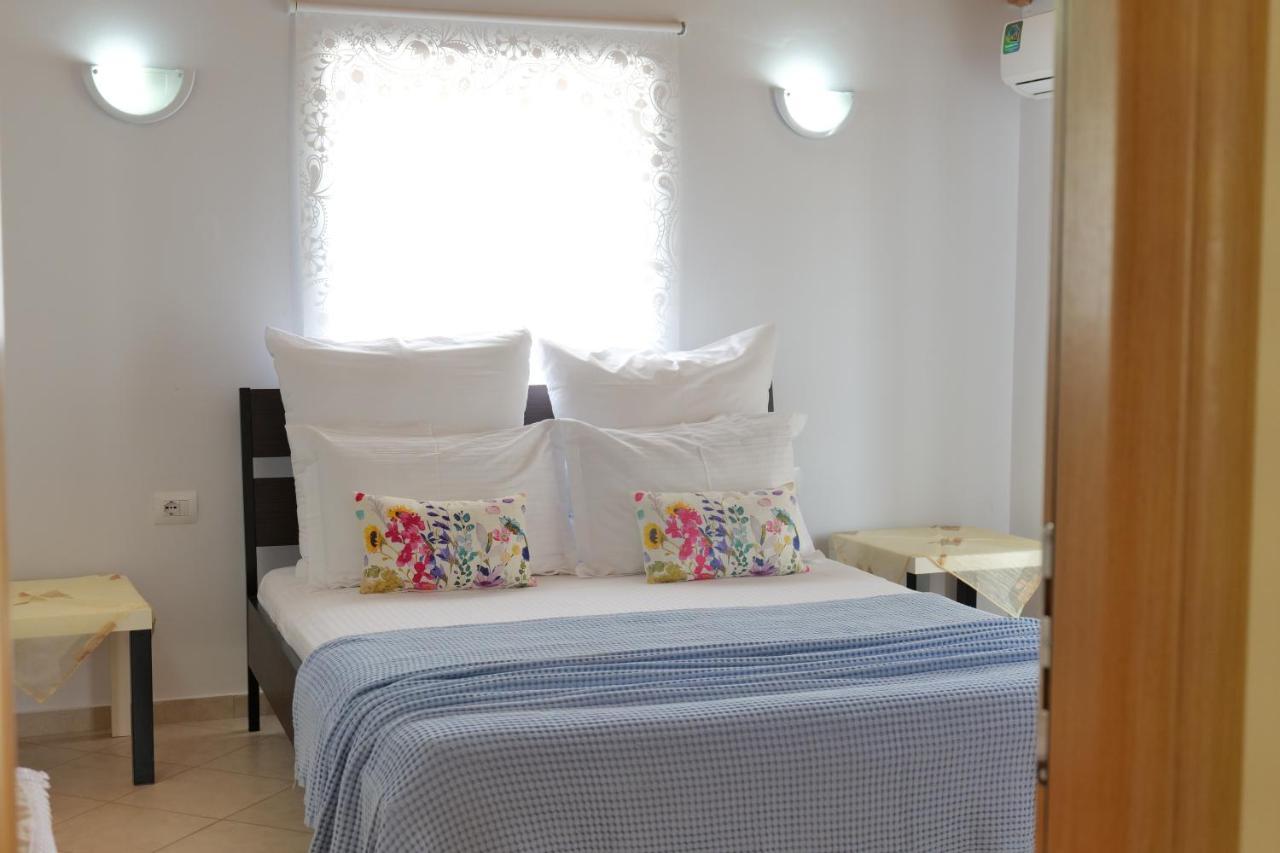 Kristal Apartments Ksamil Bagian luar foto