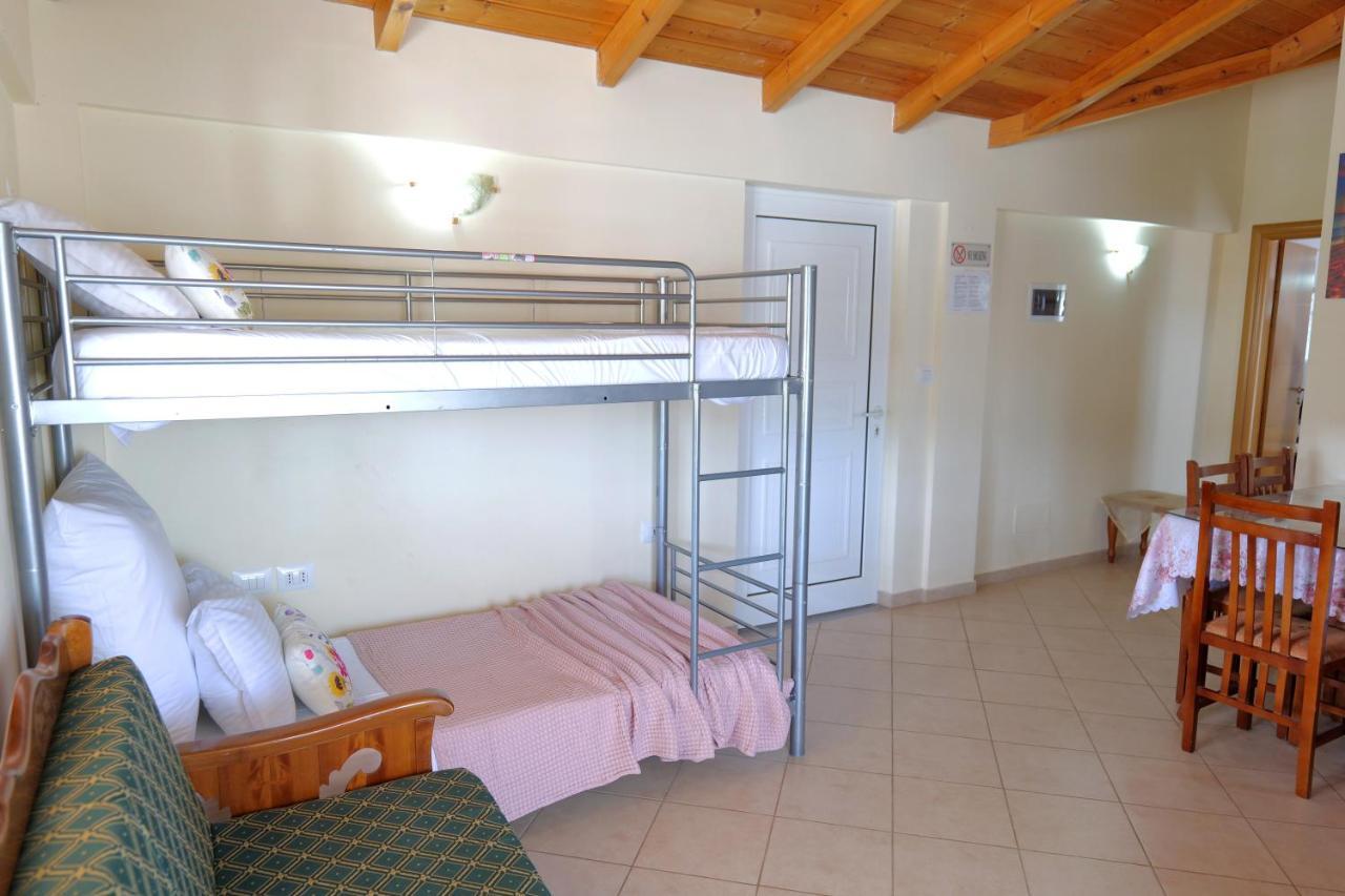 Kristal Apartments Ksamil Bagian luar foto