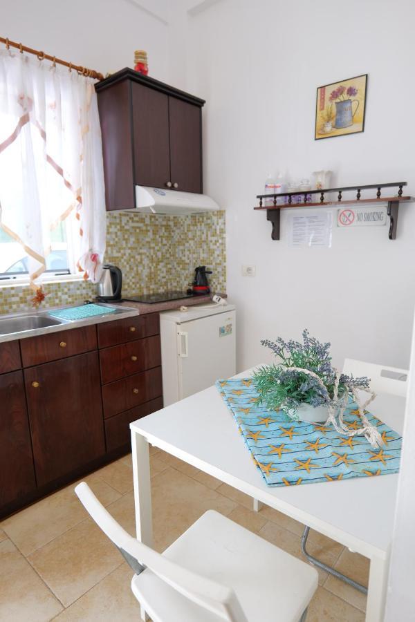 Kristal Apartments Ksamil Bagian luar foto